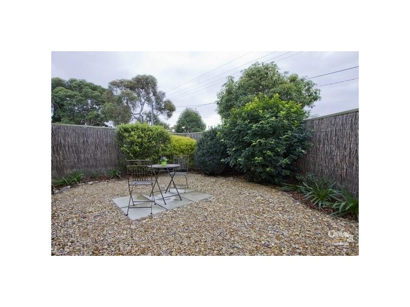 1 / 4 JOHNSTONE ROAD, Glengowrie SA 5044