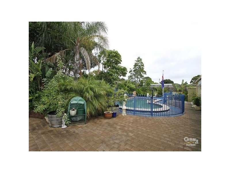 8 LILLIMUR AVENUE, Morphett Vale SA 5162