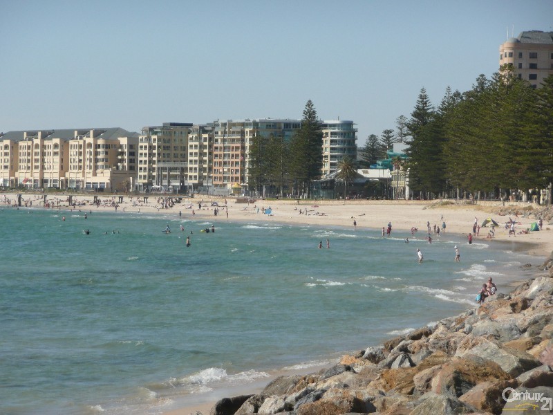 17/3 Broadway, Glenelg South SA 5045
