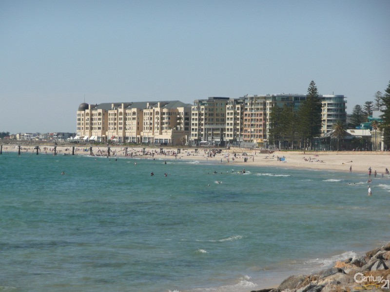 17/3 Broadway, Glenelg South SA 5045