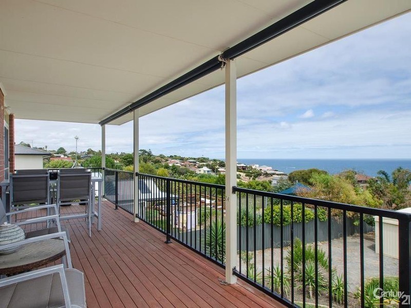 9 Kooraweera Street, Hallett Cove SA 5158