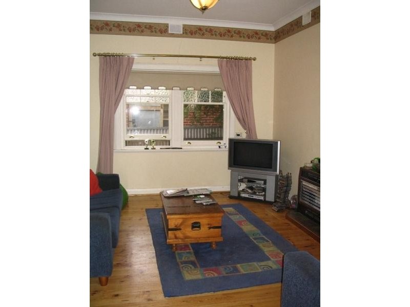 18 CLOVELLY AVENUE, Clarence Gardens SA 5039