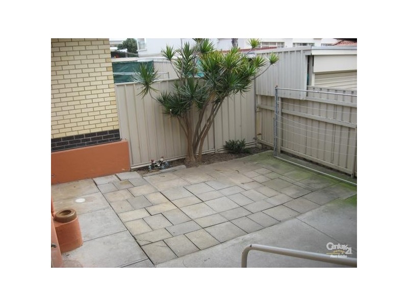 4 / 240A SEAVIEW ROAD, Henley Beach SA 5022