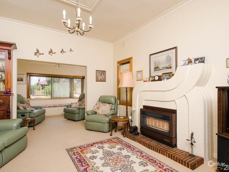 4 Seymour Terrace, Ascot Park SA 5043