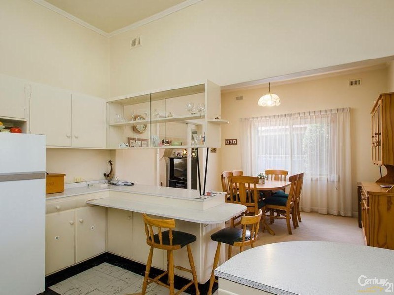 4 Seymour Terrace, Ascot Park SA 5043