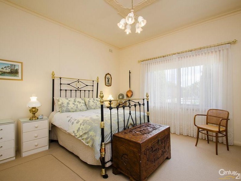 4 Seymour Terrace, Ascot Park SA 5043