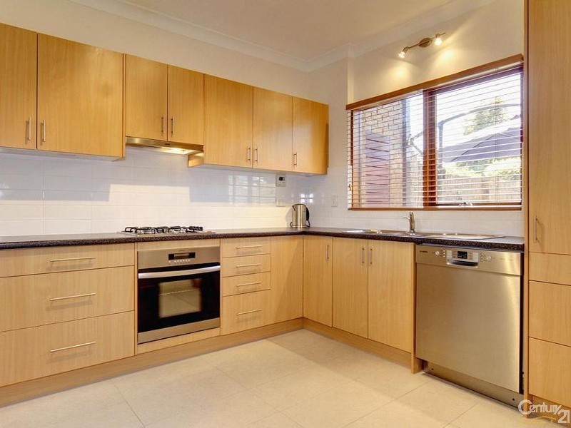 1/18 Adelphi Terrace, Glenelg North SA 5045