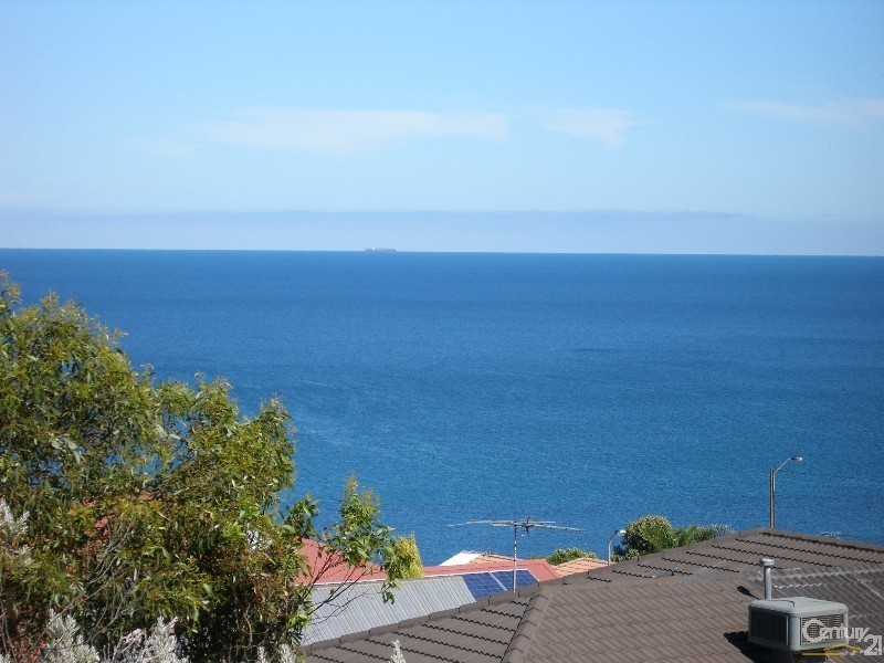 18 Francis Street, O’sullivan Beach SA 5166