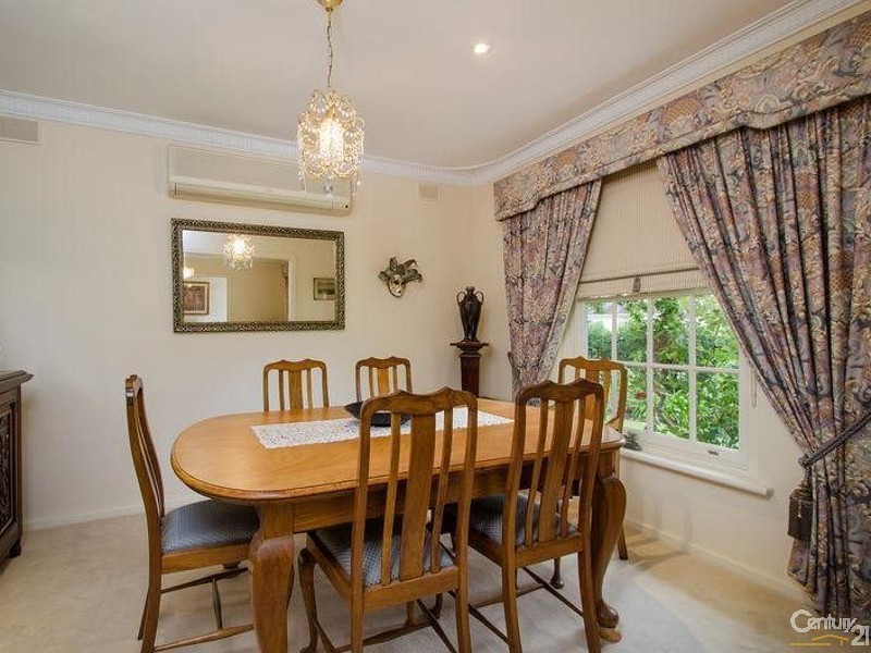 17 Moore Street, Somerton Park SA 5044