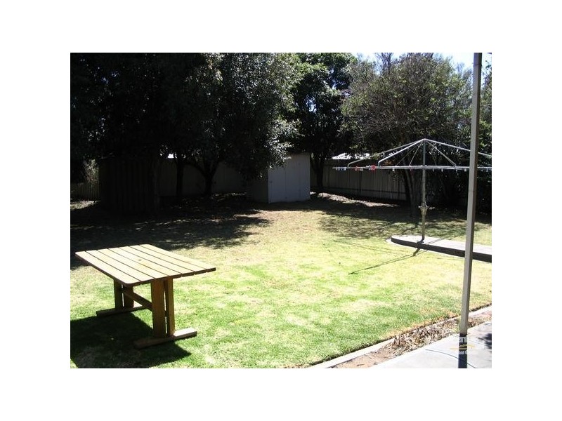 33 Dwyer Road, Oaklands Park SA 5046