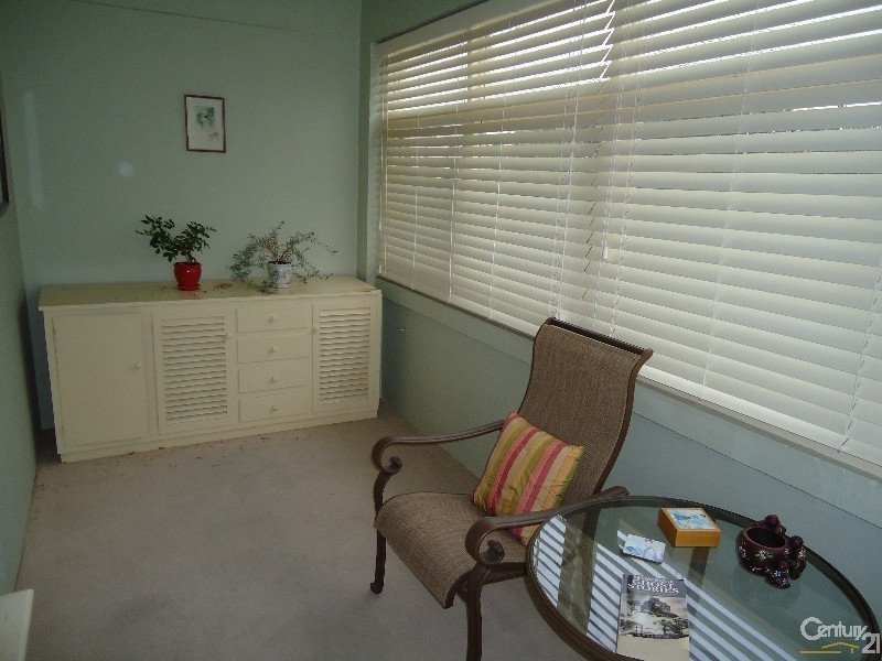 2/2 Saltram Road, Glenelg SA 5045