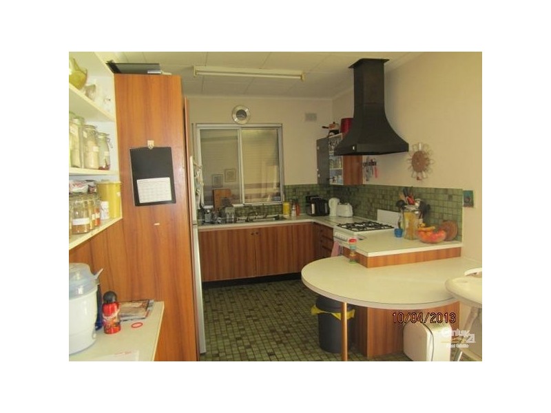 8 RENFREY STREET, Oaklands Park SA 5046