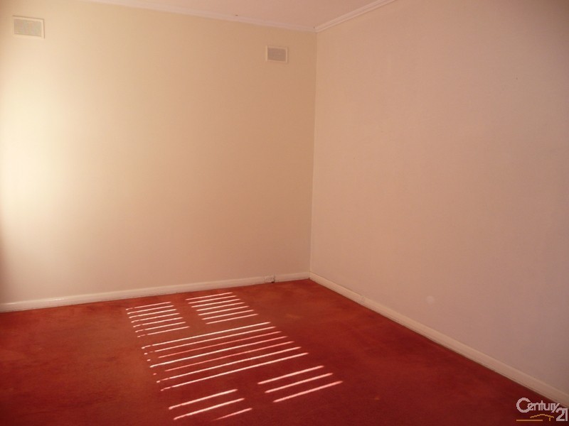 17 Emma Street, Marino SA 5049