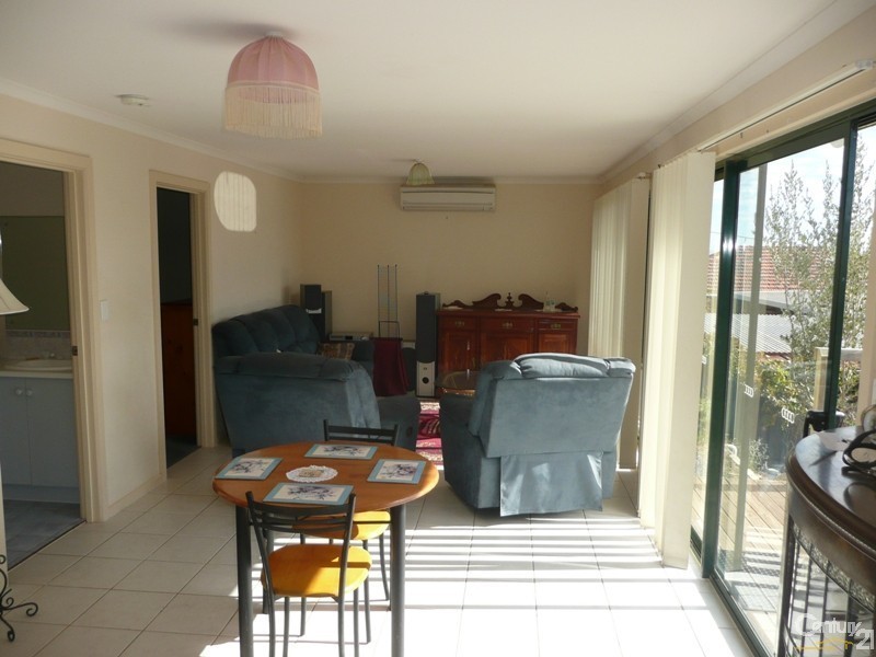 17 Emma Street, Marino SA 5049