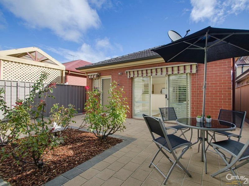 22 Waterloo Street, Glenelg SA 5045