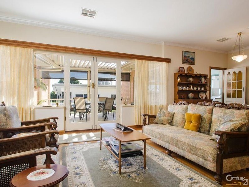 18 Bandon Terrace, Kingston Park SA 5049