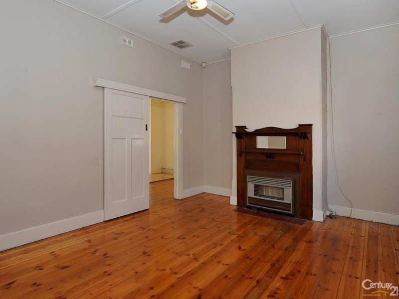 2 Clarence Street, Hilton SA 5033