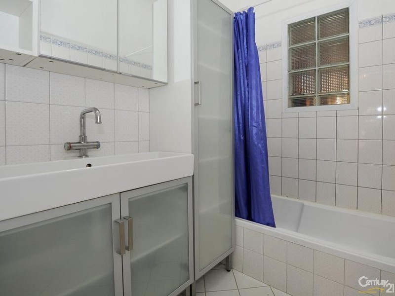 2 Clarence Street, Hilton SA 5033