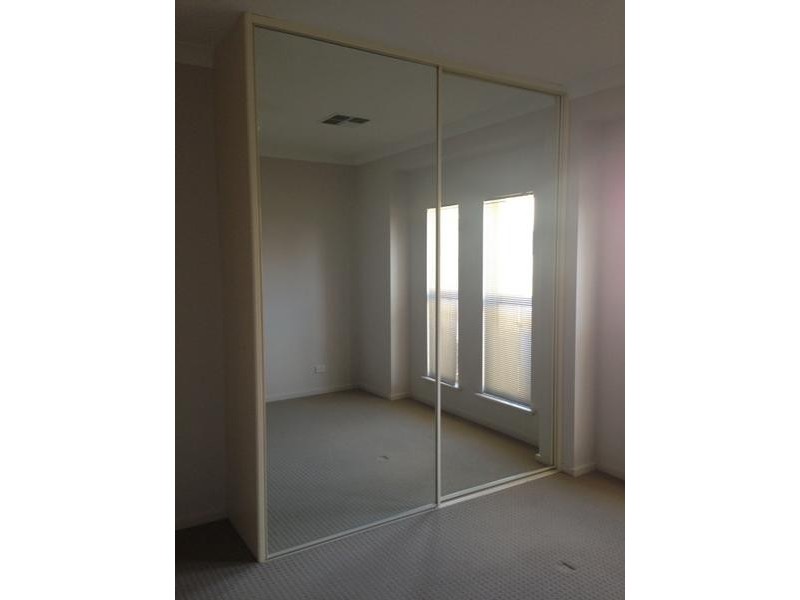2/16 Russ Avenue, Seaton SA 5023