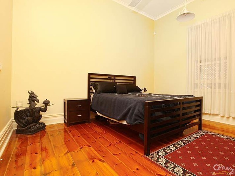 42 Ebor Avenue, Mile End SA 5031