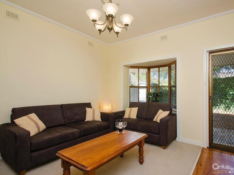 4 Henry Street, Clarence Park SA 5034