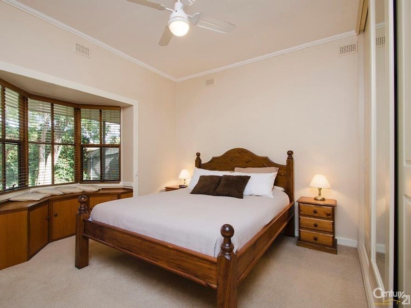 4 Henry Street, Clarence Park SA 5034