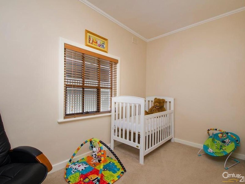 4 Henry Street, Clarence Park SA 5034