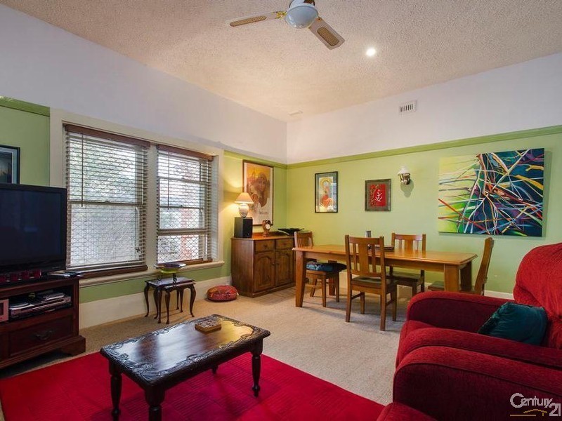 26 Moseley Street, Glenelg SA 5045