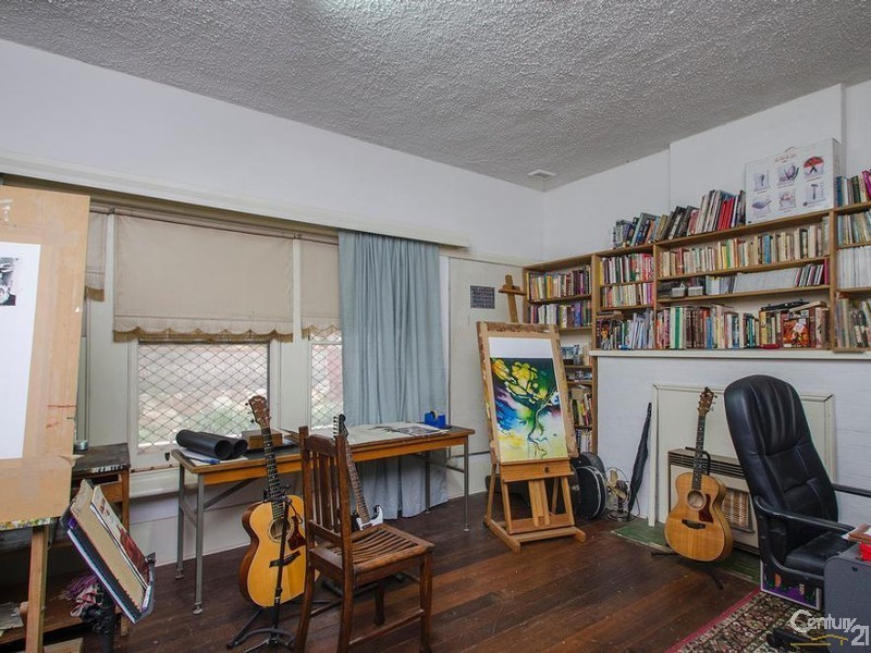 26 Moseley Street, Glenelg SA 5045