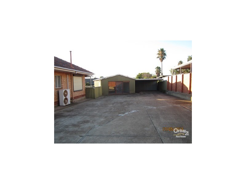 61 Flaxmill Rd, Morphett Vale SA 5162