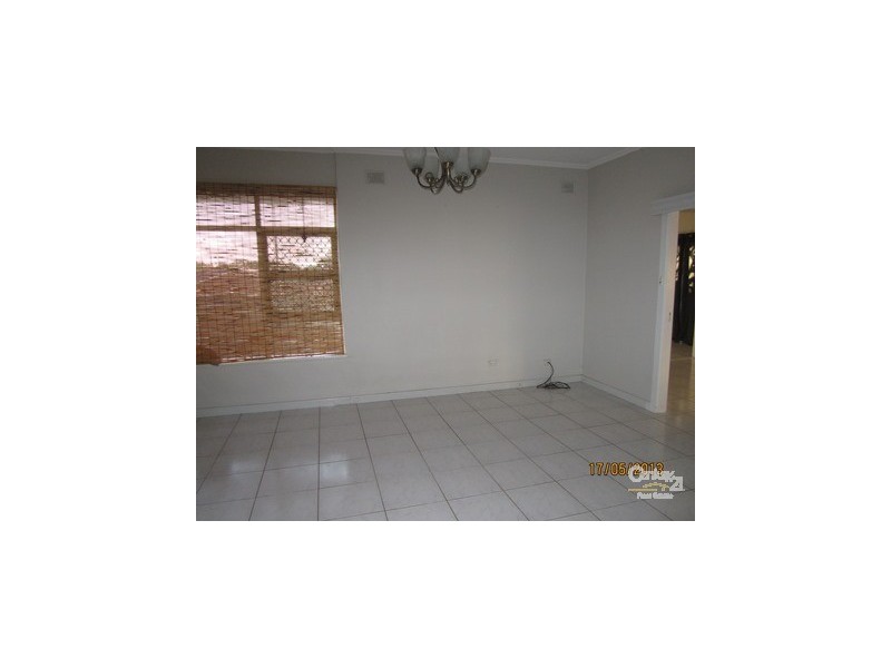 61 Flaxmill Rd, Morphett Vale SA 5162