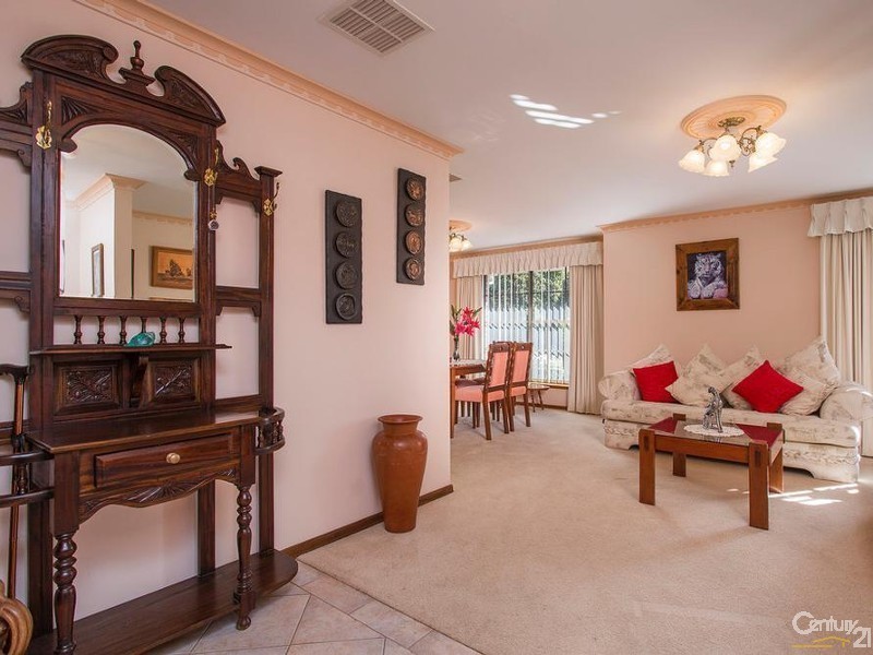 10 James Melrose Road, Glenelg North SA 5045