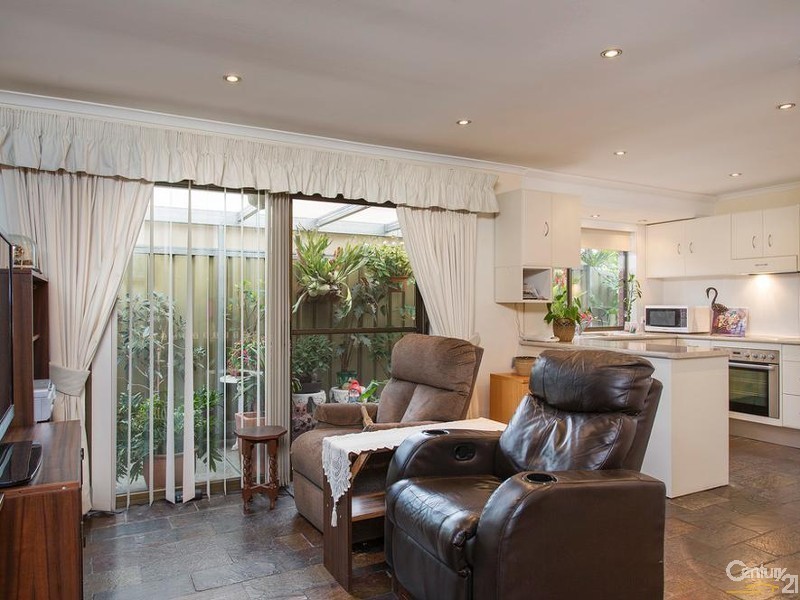 10 James Melrose Road, Glenelg North SA 5045