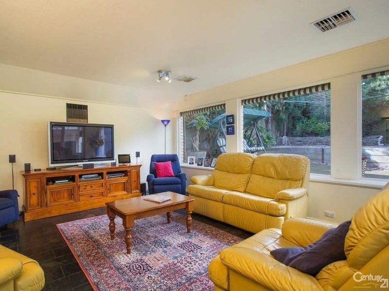 7 Riverside Drive, Bedford Park SA 5042