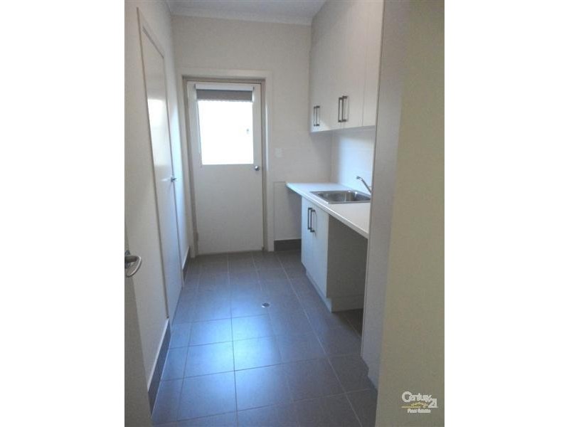 6B Eldridge Crescent, Grange SA 5022
