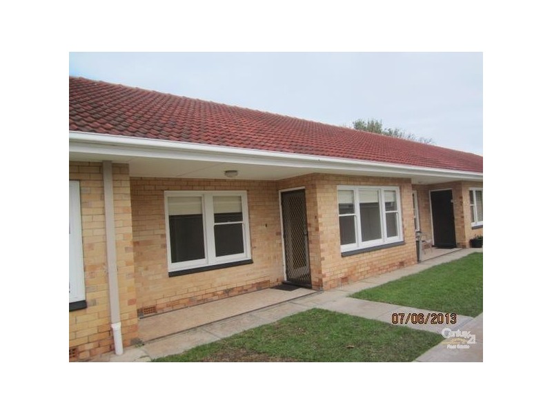 2/17 Second Ave, Glenelg East SA 5045