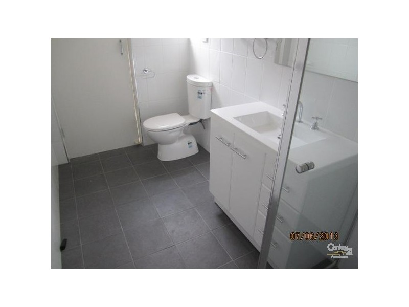 2/17 Second Ave, Glenelg East SA 5045