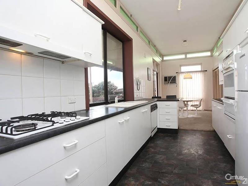 90 Davenport Terrace, Seacliff Park SA 5049