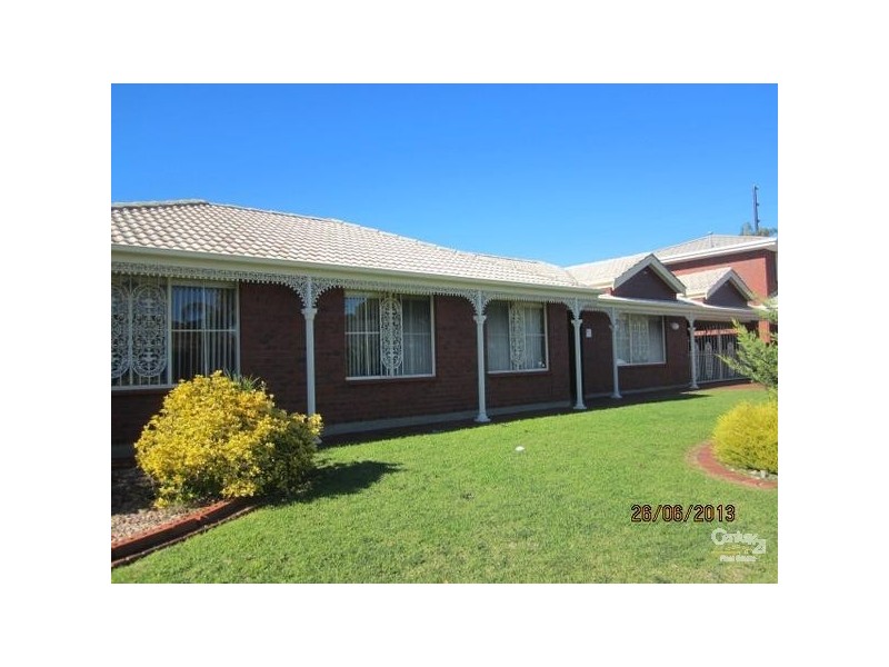5 Martine Crt, Novar Gardens SA 5040