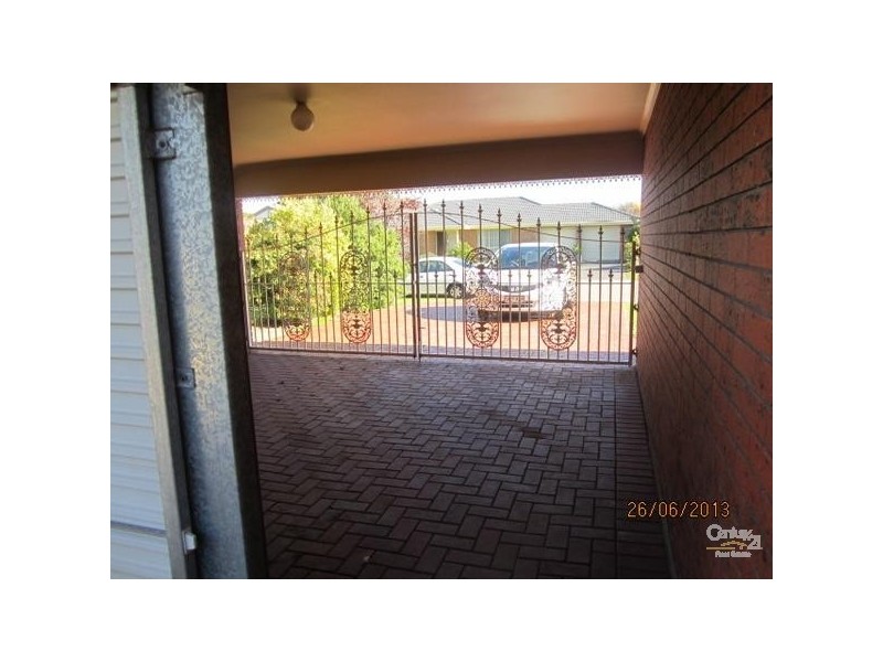 5 Martine Crt, Novar Gardens SA 5040