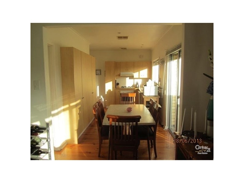 1/16 Golflands Tce, Glenelg North SA 5045