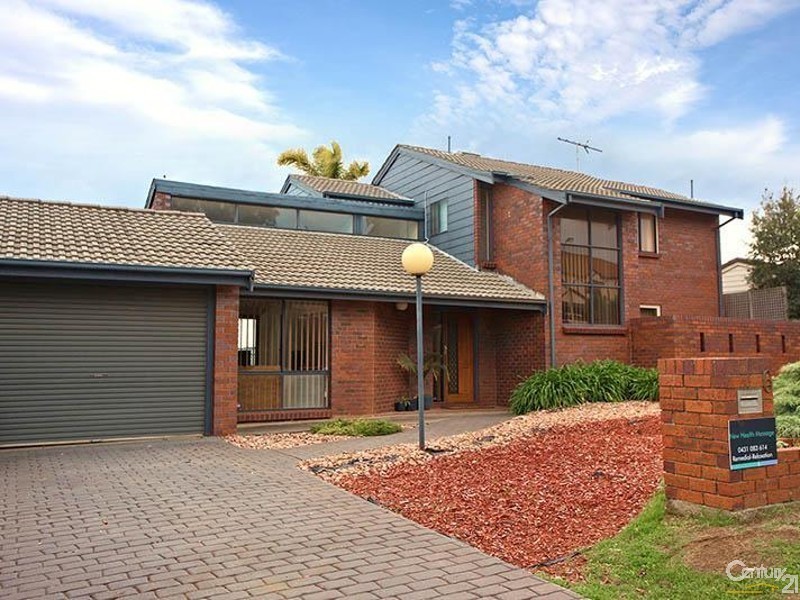 6 Karoola Court, Hallett Cove SA 5158