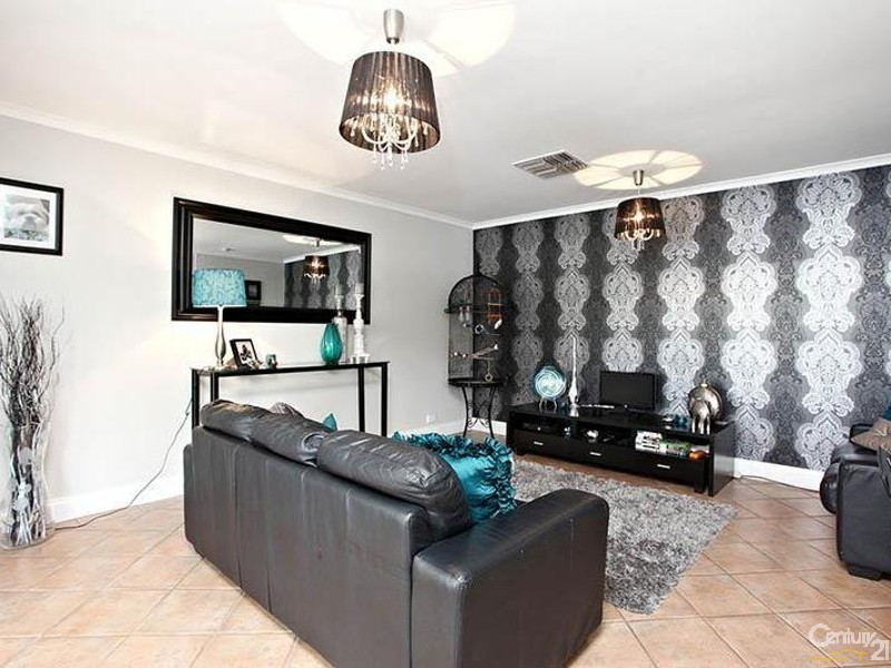 6 Karoola Court, Hallett Cove SA 5158