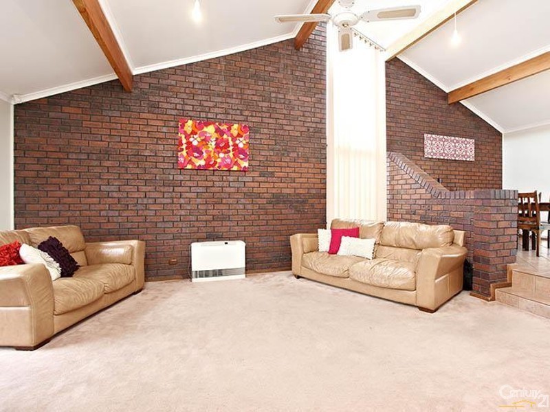 6 Karoola Court, Hallett Cove SA 5158