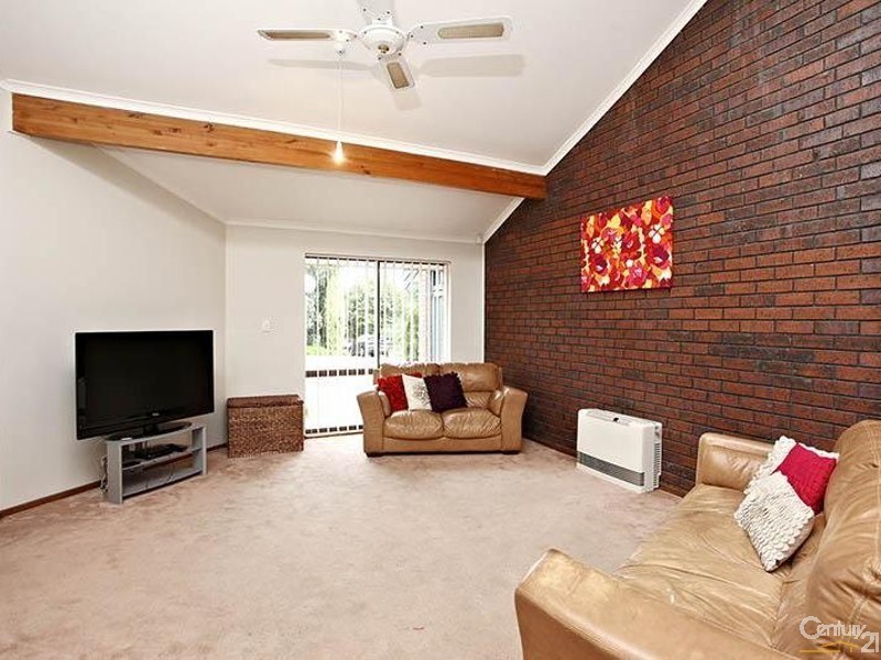 6 Karoola Court, Hallett Cove SA 5158
