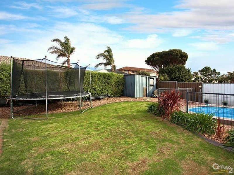 6 Karoola Court, Hallett Cove SA 5158