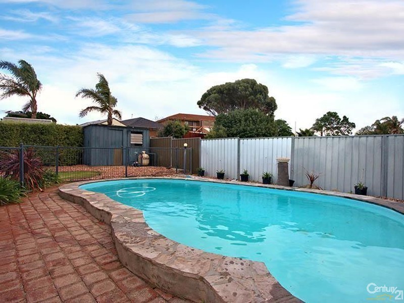 6 Karoola Court, Hallett Cove SA 5158