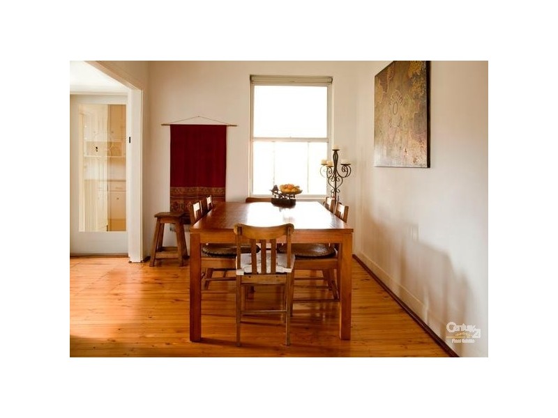 15 Kibby Ave, Glenelg North SA 5045