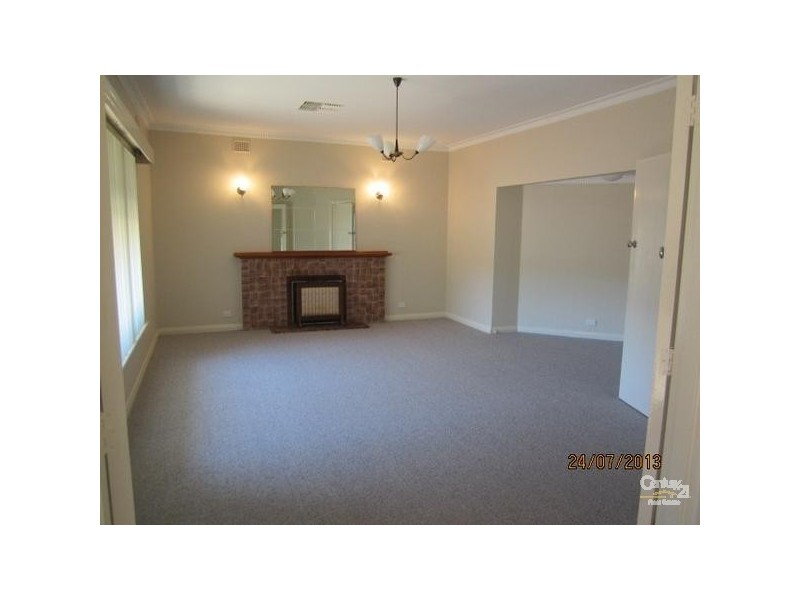 32 Richardson Ave, Glenelg North SA 5045