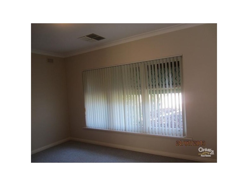32 Richardson Ave, Glenelg North SA 5045